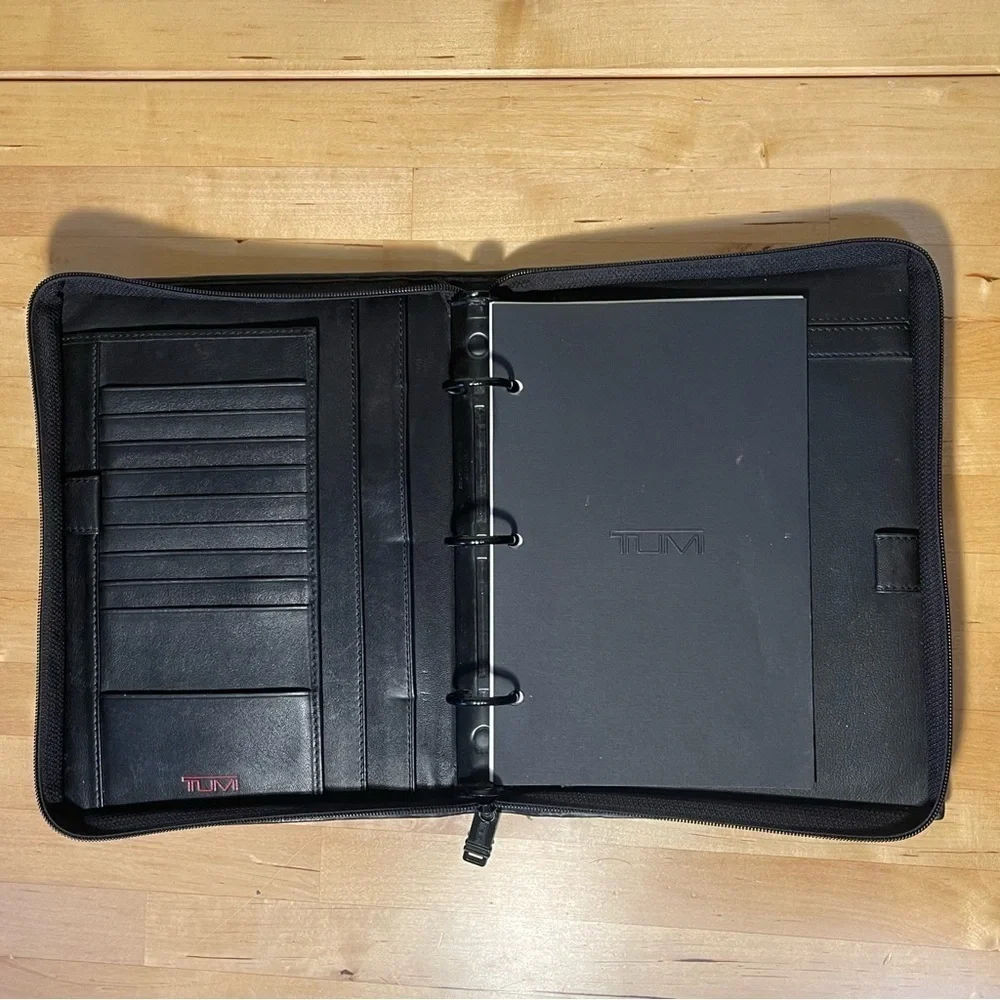 TUMI Alpha SLG Zip Around 3 Ring Binder Leather Trim Executive Portfolio